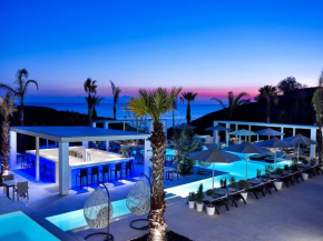 Aurora Luxury Suites